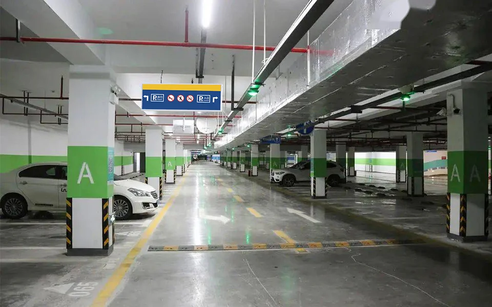 停车场双面条形屏6